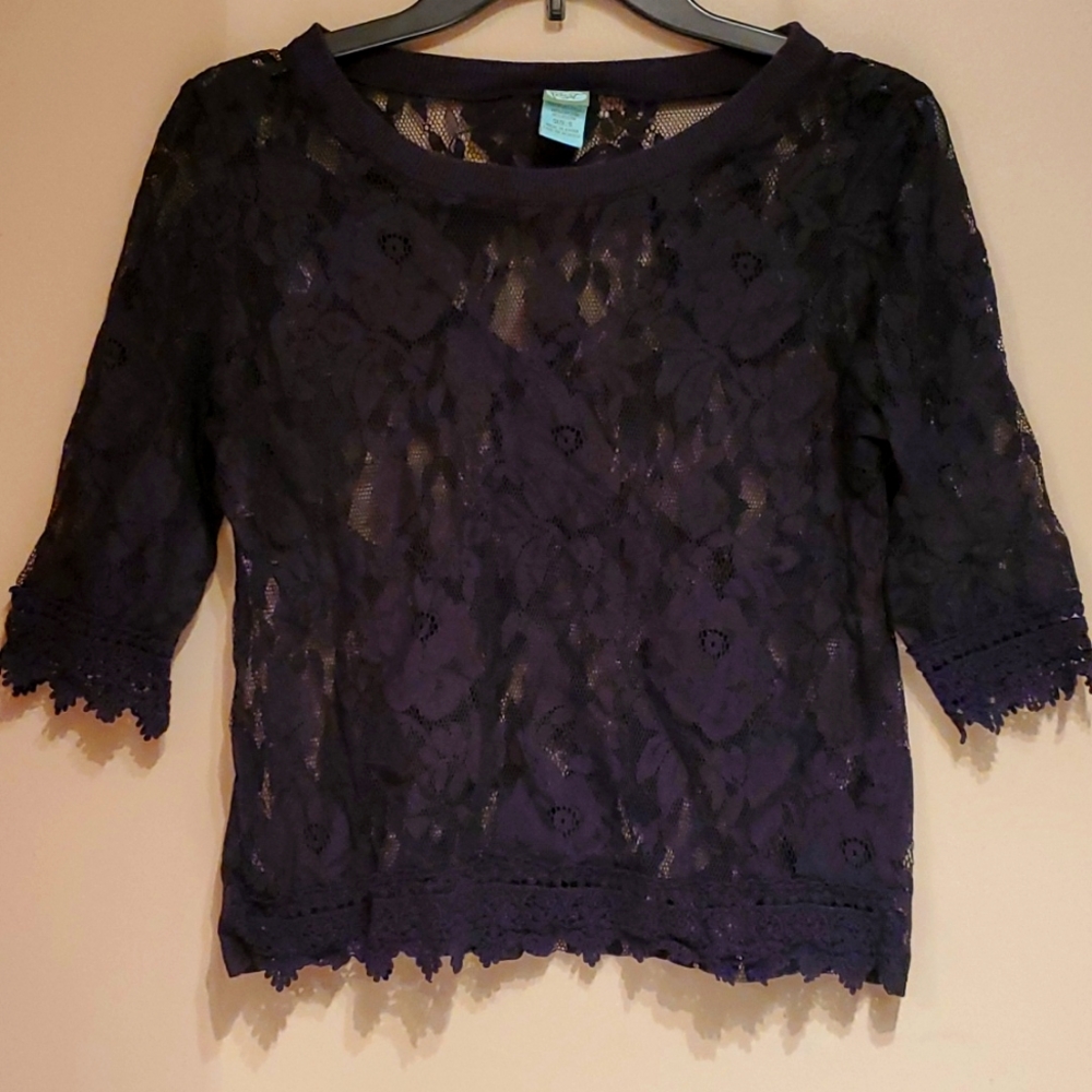 PSSST Lace top